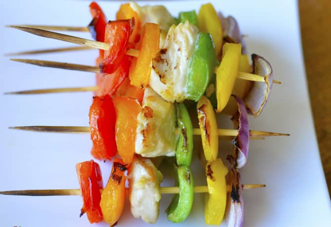 BBQ Chicken Recipes For Kids – Chicken Kabobs With Dip