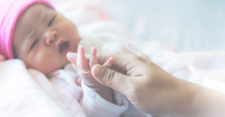 Your 1-Week Old Baby’s Milestones | Newborn Development