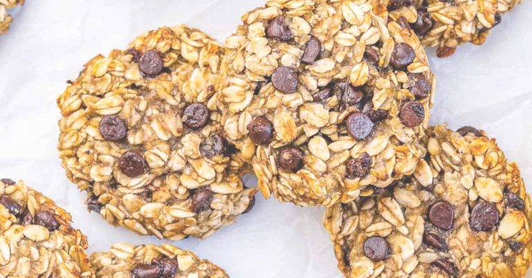 Chewy Healthy Oatmeal Cookies